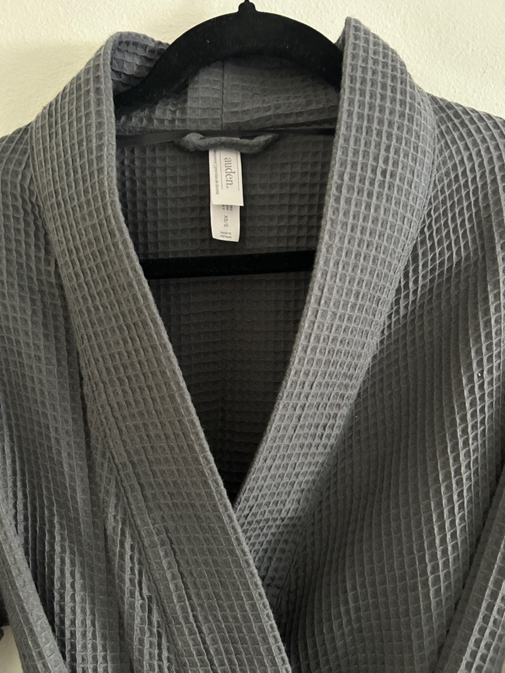 Auden Charcoal gray Waffle Knit Sleepwear Robe NWT XS/S - Picture 2 of 3